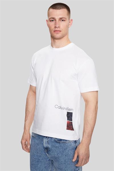 Calvin Klein Erkek Regular Fit Baskılı Yuvarlak Yaka T-Shirt Beyaz