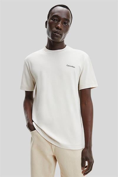 Calvin Klein Erkek Regular Fit Logolu Kısa Kollu Pamuklu T-Shirt Bej