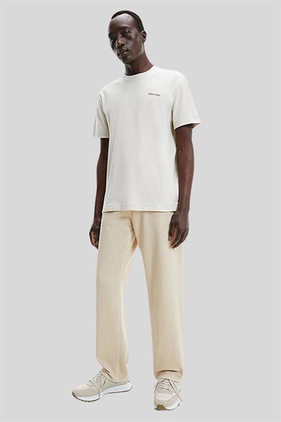 Calvin Klein Erkek Regular Fit Logolu Kısa Kollu Pamuklu T-Shirt Bej