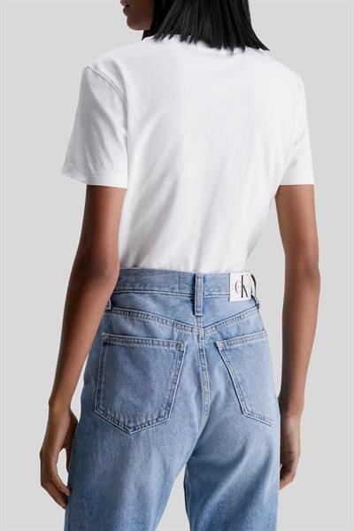 Calvin Klein Kadın Regular Fit Logolu Bisiklet Yaka T-Shirt Beyaz