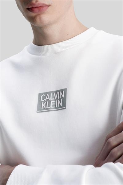 Calvin Klein Erkek Regular Fit Parlak Sweatshirt Beyaz