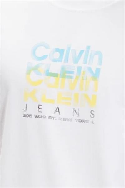 Calvin Klein Erkek Regular Fit Tekrar Baskılı Yuvarlak Yaka T-Shirt Beyaz