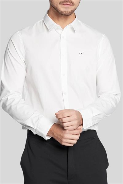 Calvin Klein Erkek Slim Fit İnce Poplin Streç Gömlek Beyaz