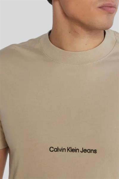 Calvin Klein Erkek Slim Fit Organik Pamuklu Bisiklet Yaka T-Shirt Bej