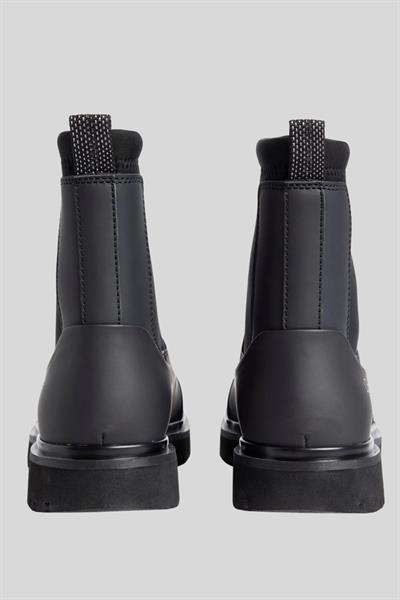Calvin Klein Kadın Akıllı Bağcıklı Siyah Bot Siyah