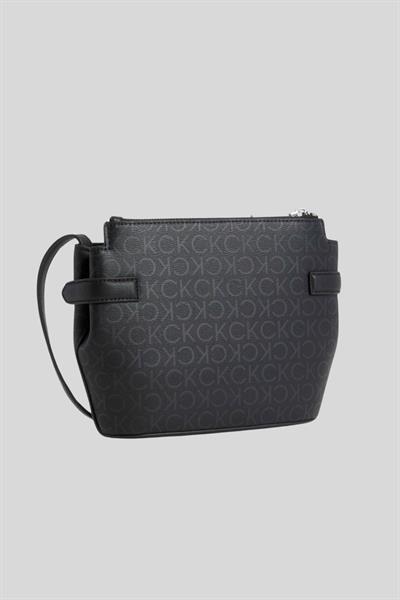 Calvin Klein Kadın Çapraz Omuz Çantası Siyah