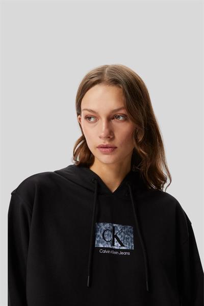 Calvin Klein Kadın Kapşonlu Crop  Sweatshirt Siyah