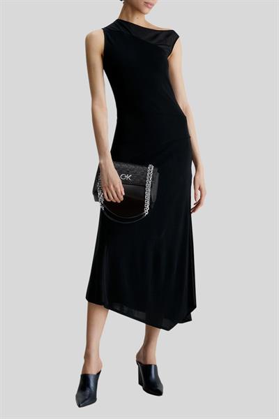 Calvin Klein Kadın Logolu Ayarlanabilir Zincir Askılı Omuz Çanta Siyah