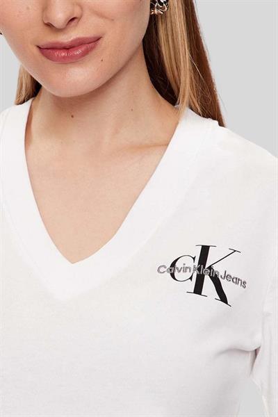 Calvin Klein Kadın Slim Fit Monologo V Yaka Kısa Kollu T-Shirt Beyaz