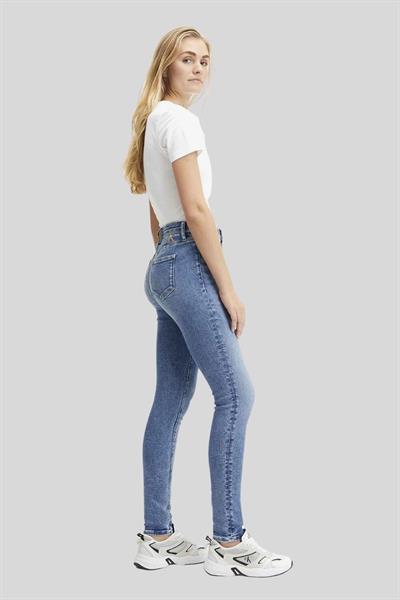 Calvin Klein Kadın Süper Skinny Jean Pantolon Mavi