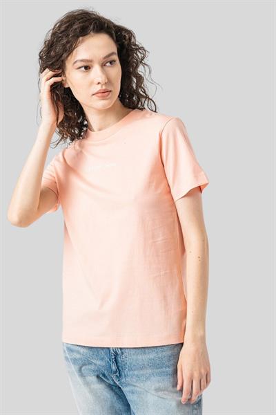 Calvin Klein Kadın T-shırt PINK
