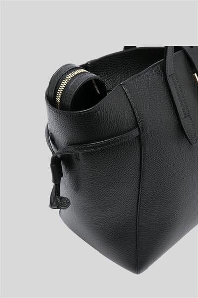 Furla Marka Logolu Kadın Deri El Çantası Siyah