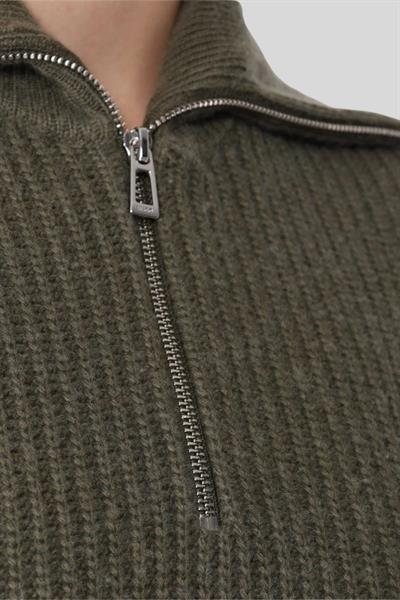 Hugo Boss Balıkçı Yaka Kadın Kazak Haki 305