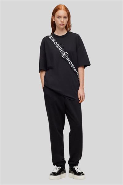 Hugo Boss Regular Fit Kadın T-Shirt Siyah