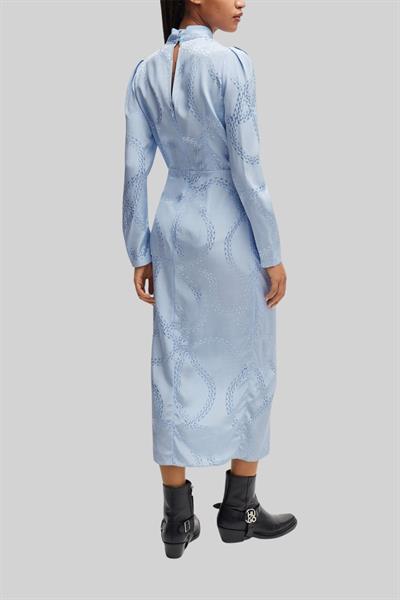 Hugo Kadın Regular Fit Kasera Zincir Desenli Drapeli Elbise Çok Renkli