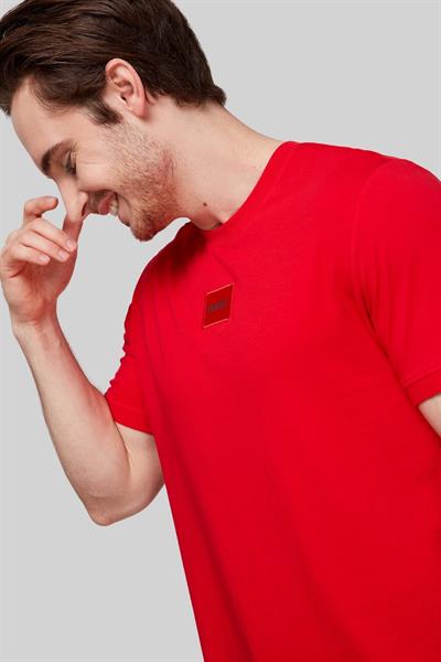Hugo Logo Uygulamalı Pamuklu Erkek T-Shirt Kırmızı