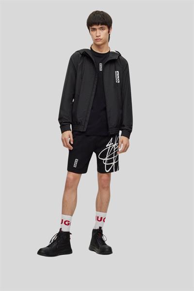 Hugo Marka Logo Detaylı Fermuarlı Çok Cepli Erkek Ceket Siyah