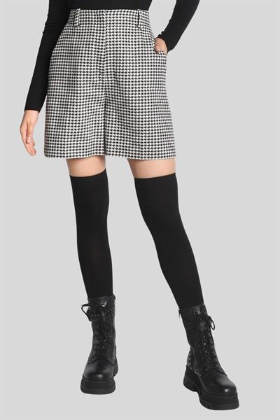 Hugo Regular Fit Kazayağı Model Kadın Şort Siyah 995