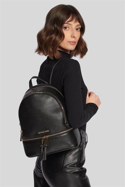 Michael Kors Kadın Rhea Deri Sırt Çantası Siyah