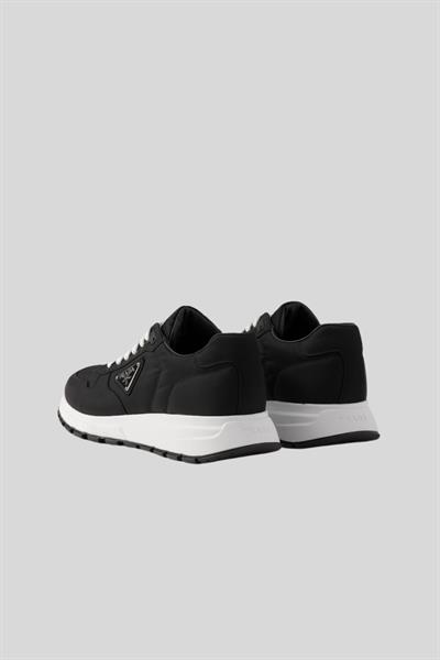 Prada Erkek Prax 01 Re-Nylon Spor Ayakkabı Siyah