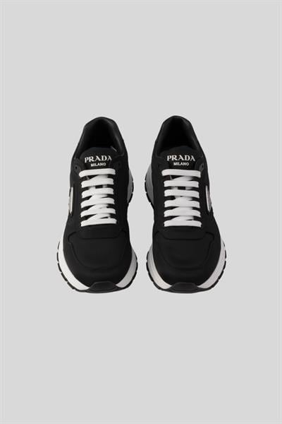 Prada Erkek Prax 01 Re-Nylon Spor Ayakkabı Siyah