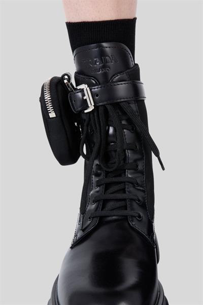 Prada Kadın Monolith Deri ve Re-Nylon Keseli Bot Siyah
