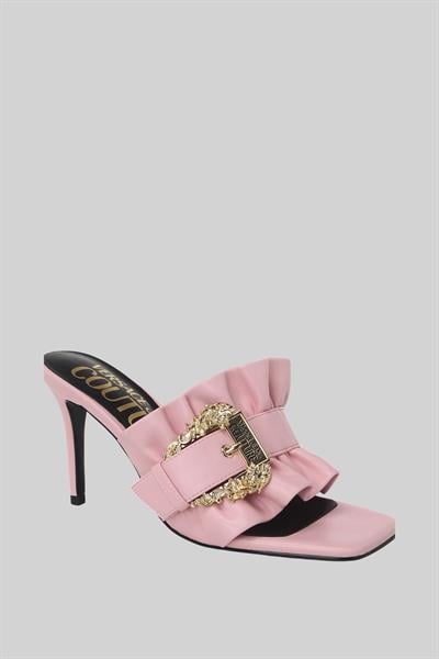 Versace Jeans Couture Kadın Technicolor Baskılı Askılı Yüksek Topuklu Ayakkabı Pembe