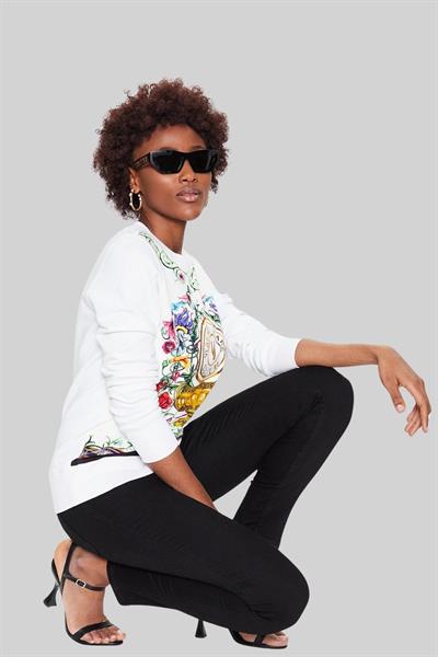 Versace Jeans Couture Kadın Uzun Kollu Logo Baskılı Sweatshirt Beyaz