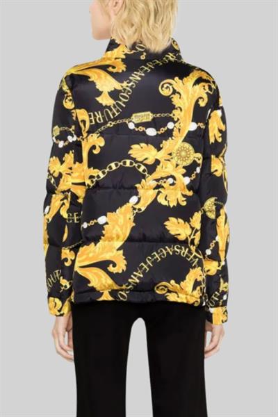 Versace Jeans Couture Kadın Zincir Baskılı Şişme Ceket Siyah