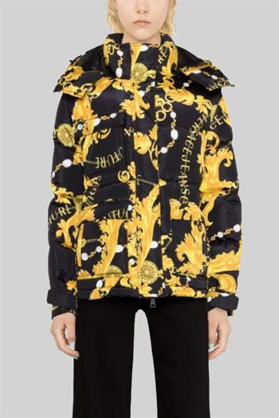 Versace Jeans Couture Kadın Zincir Baskılı Şişme Ceket Siyah