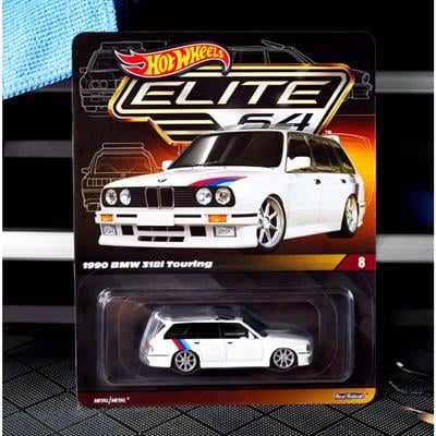 Hot Wheels Elite 64 - 1990 BMW 318i Touring