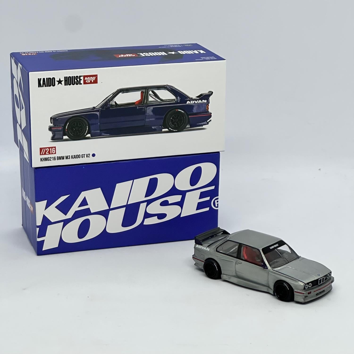 CHASE - Mini GT 1/64 KaidoHouse BMW M3 Kaido GT V2 KHMG216
