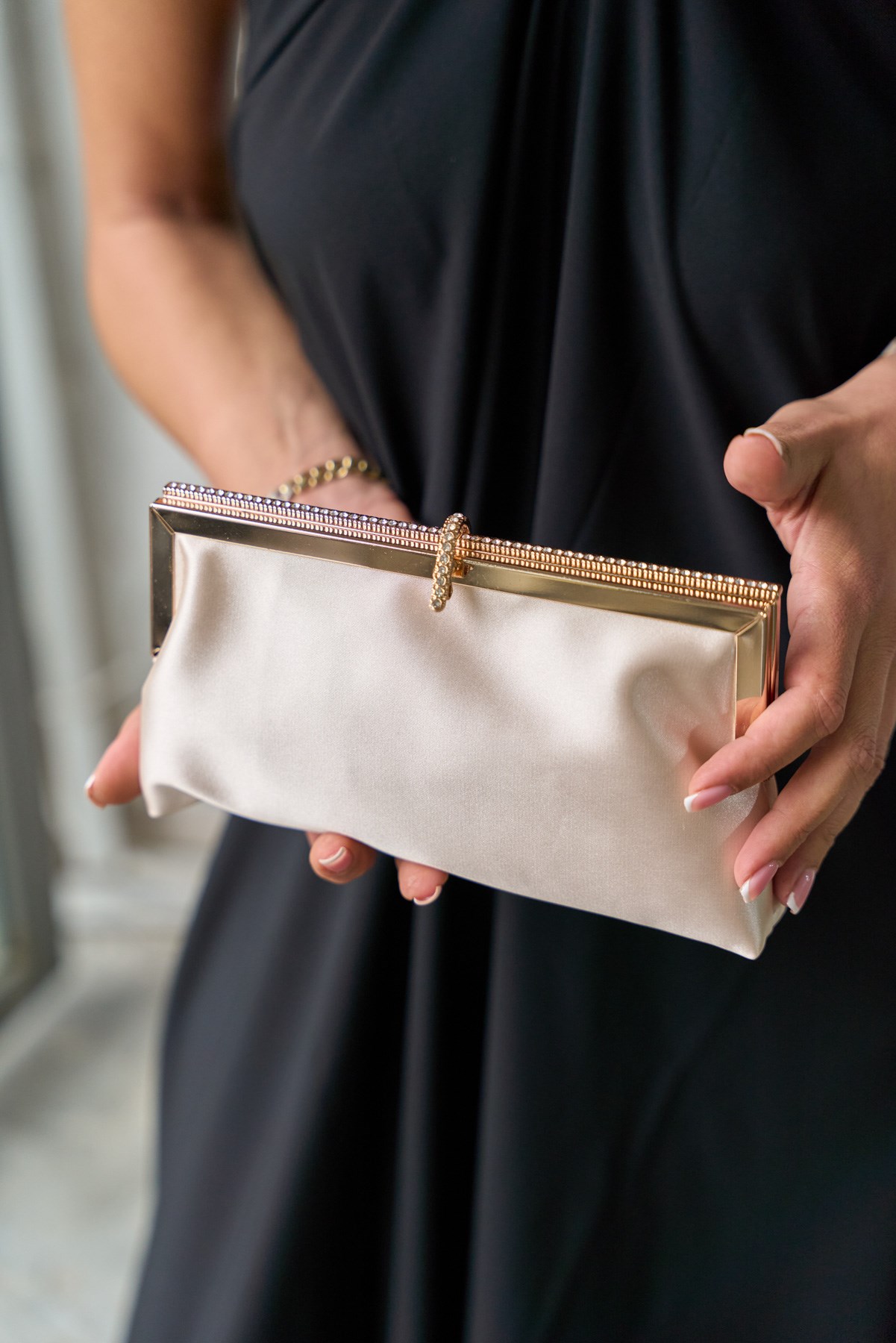 BAG 012 BEJ SATEN