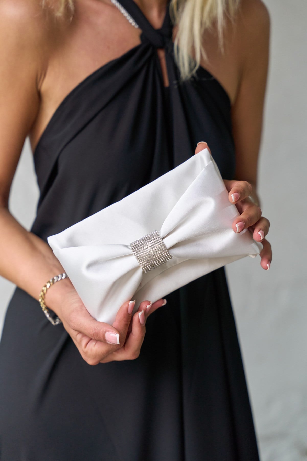 BAG 016 BEYAZ SATEN