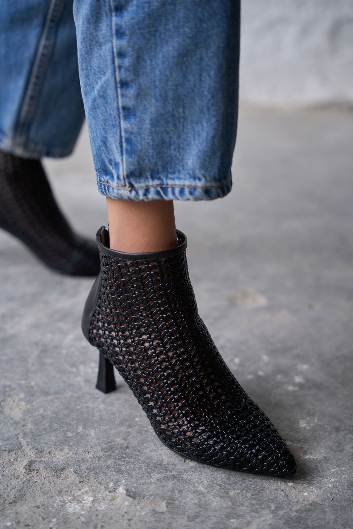 CARY SİYAH ÖRGÜ YAZLIK BOT