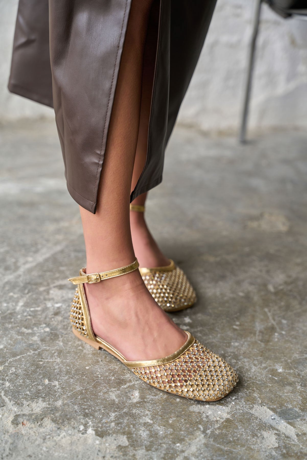 CHESMA GOLD TAŞLI BABET 