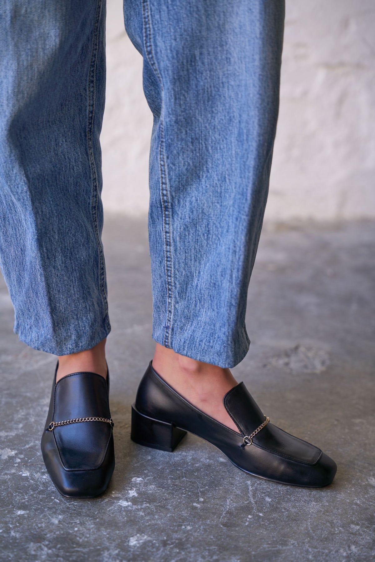 CHİPS SİYAH DERİ MAKOSEN 