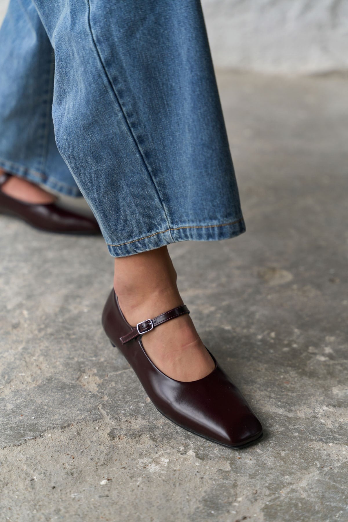 COKES BORDO DERİ BABET 