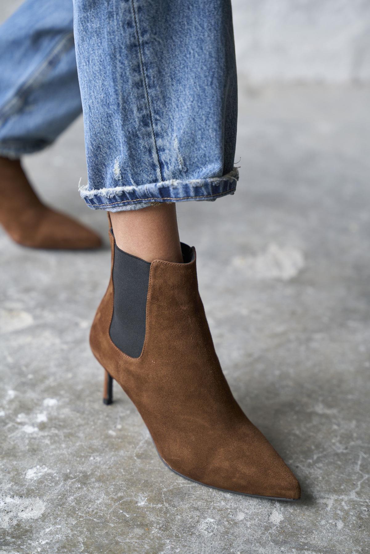 CREMO KAHVE SÜET TOPUKLU BOT