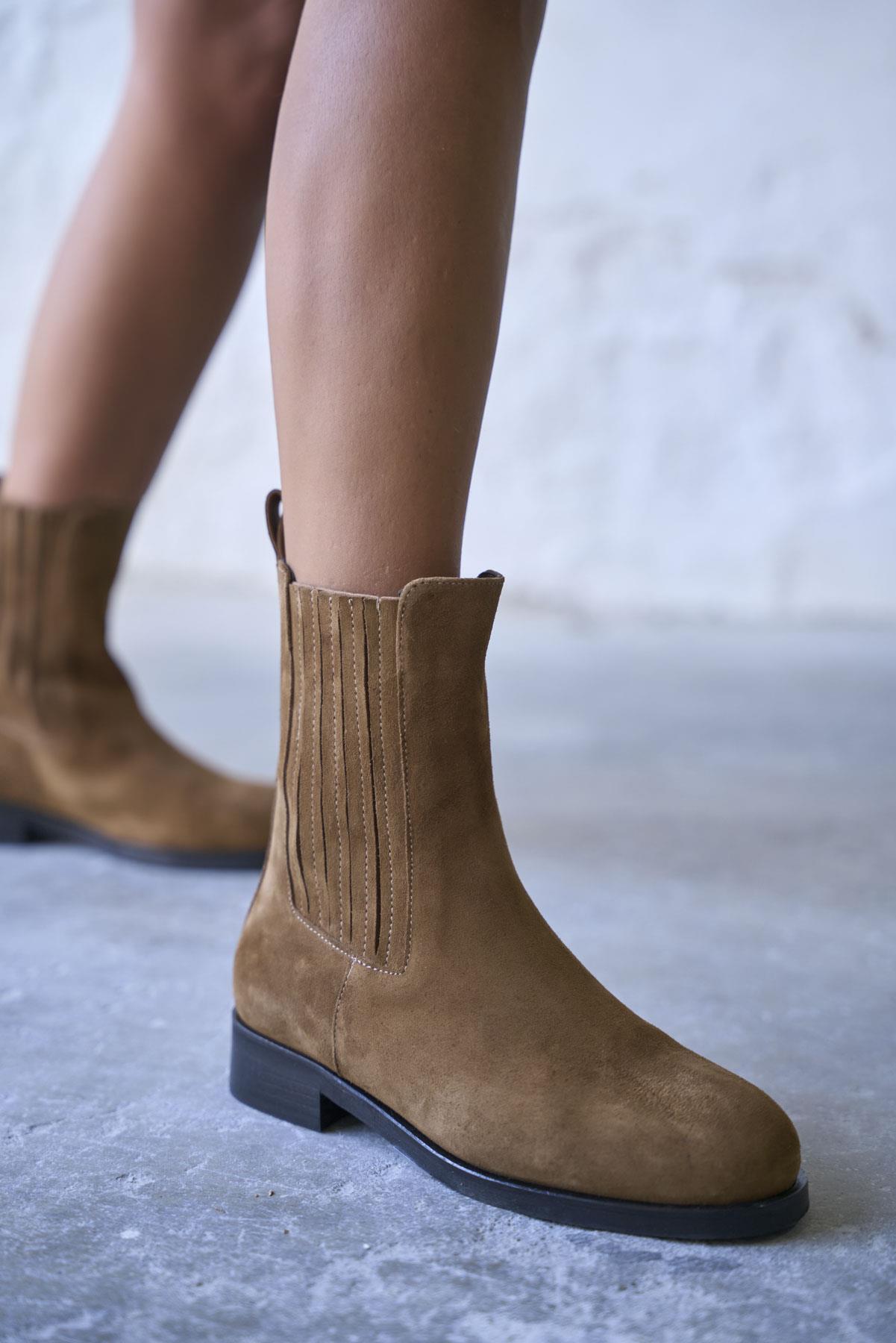 NANGİS TABA SÜET BOT 