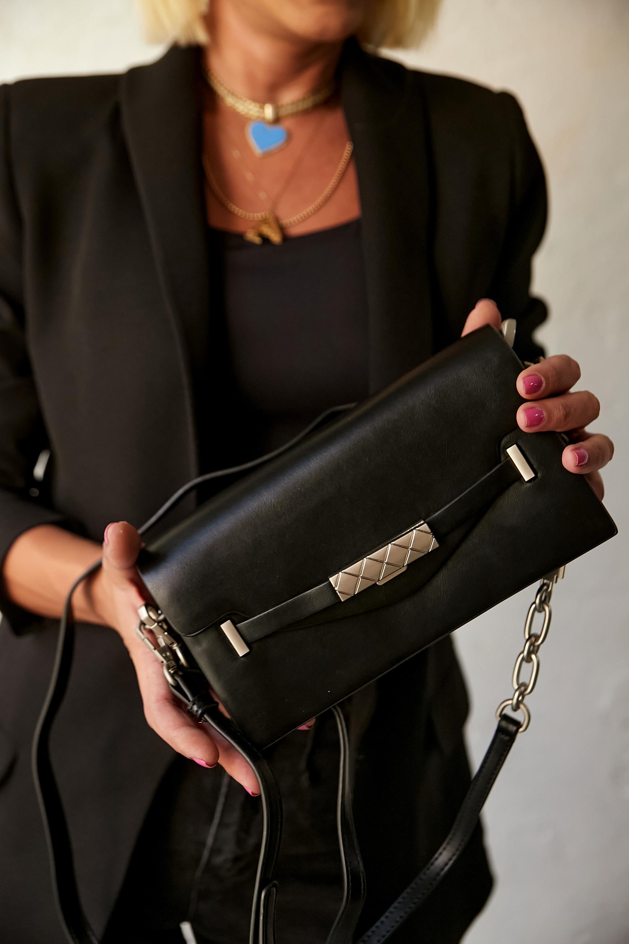 2662 SİYAH DİKDÖRTGEN ÇANTA