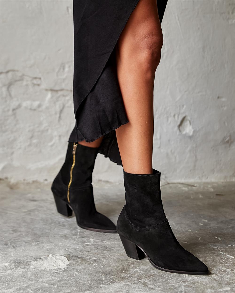 ASEM SİYAH SÜET BOT 