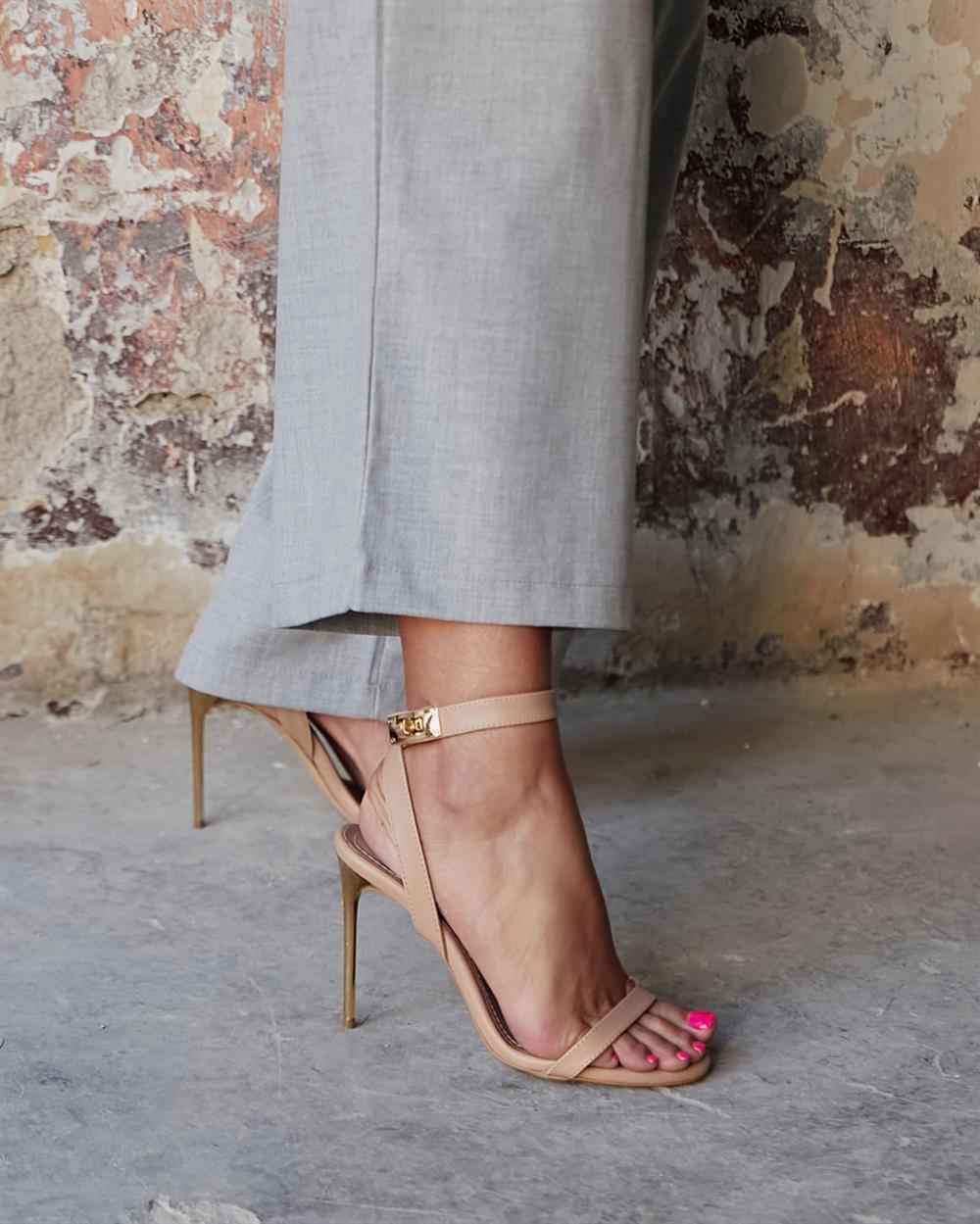 ASTER NUDE GOLD TOPUKLU AYAKKABI 