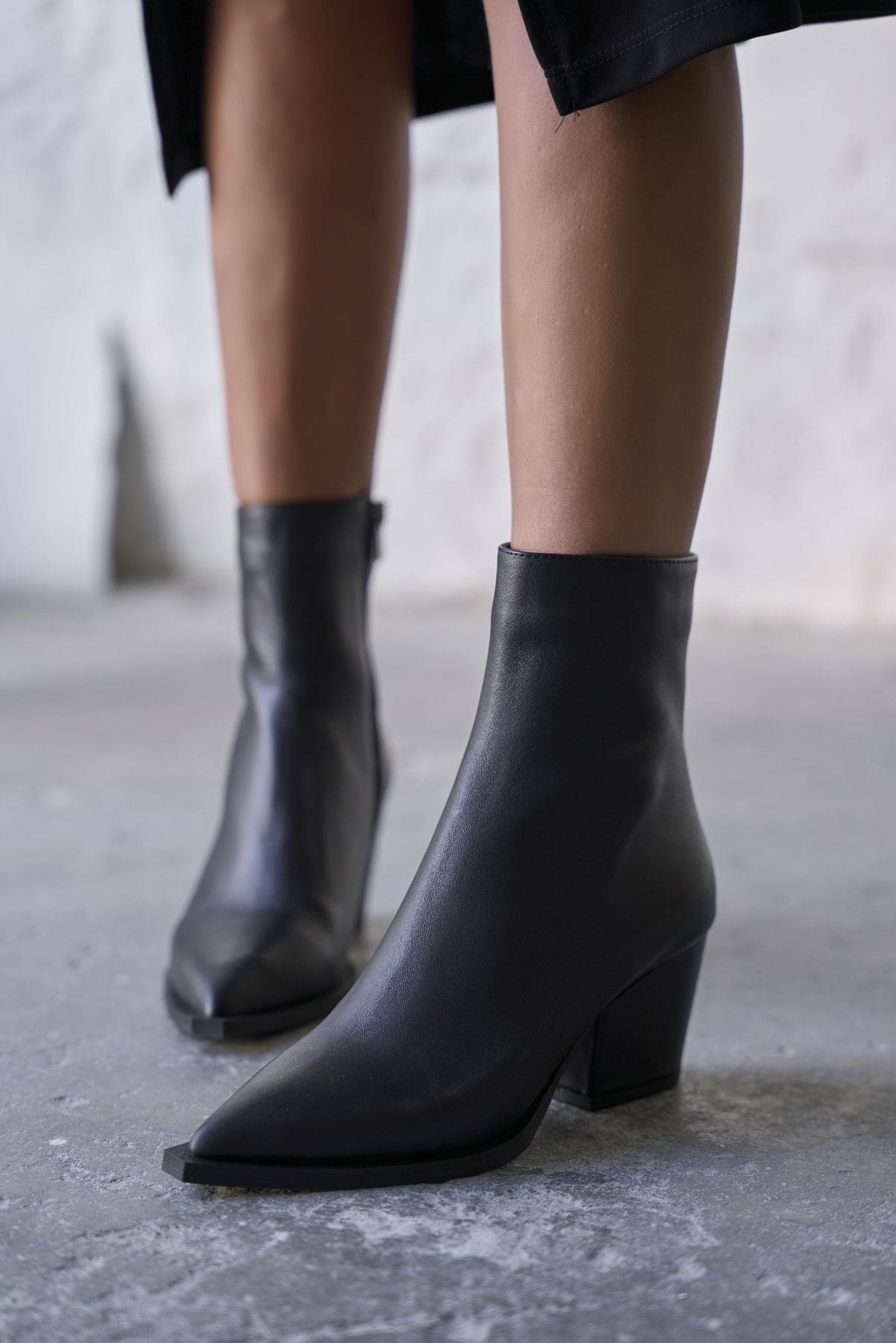 BONDİ SİYAH DERİ BOT