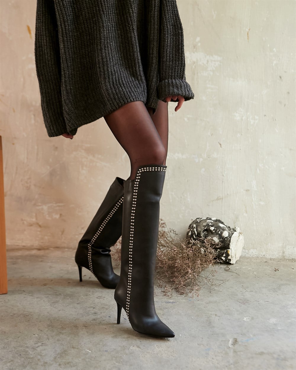 CAW SİYAH TROKLU ÇİZME