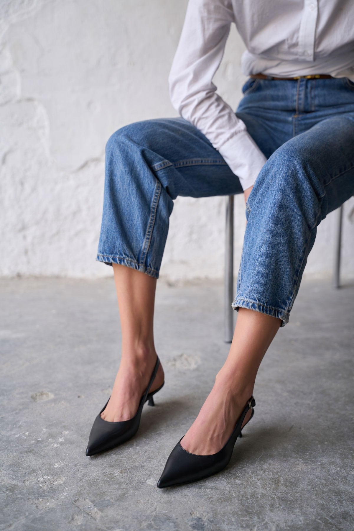 CUP SİYAH DERİ  TOPUKLU AYAKKABI