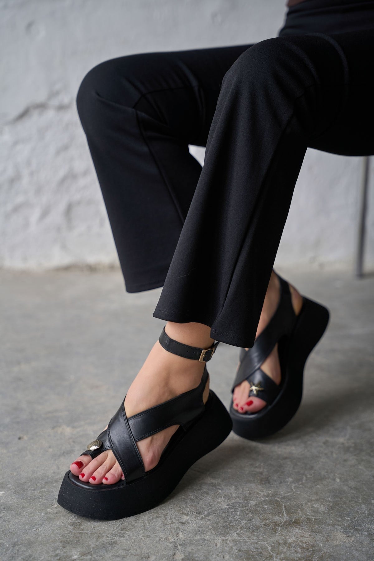 DELMAR SİYAH SANDALET 