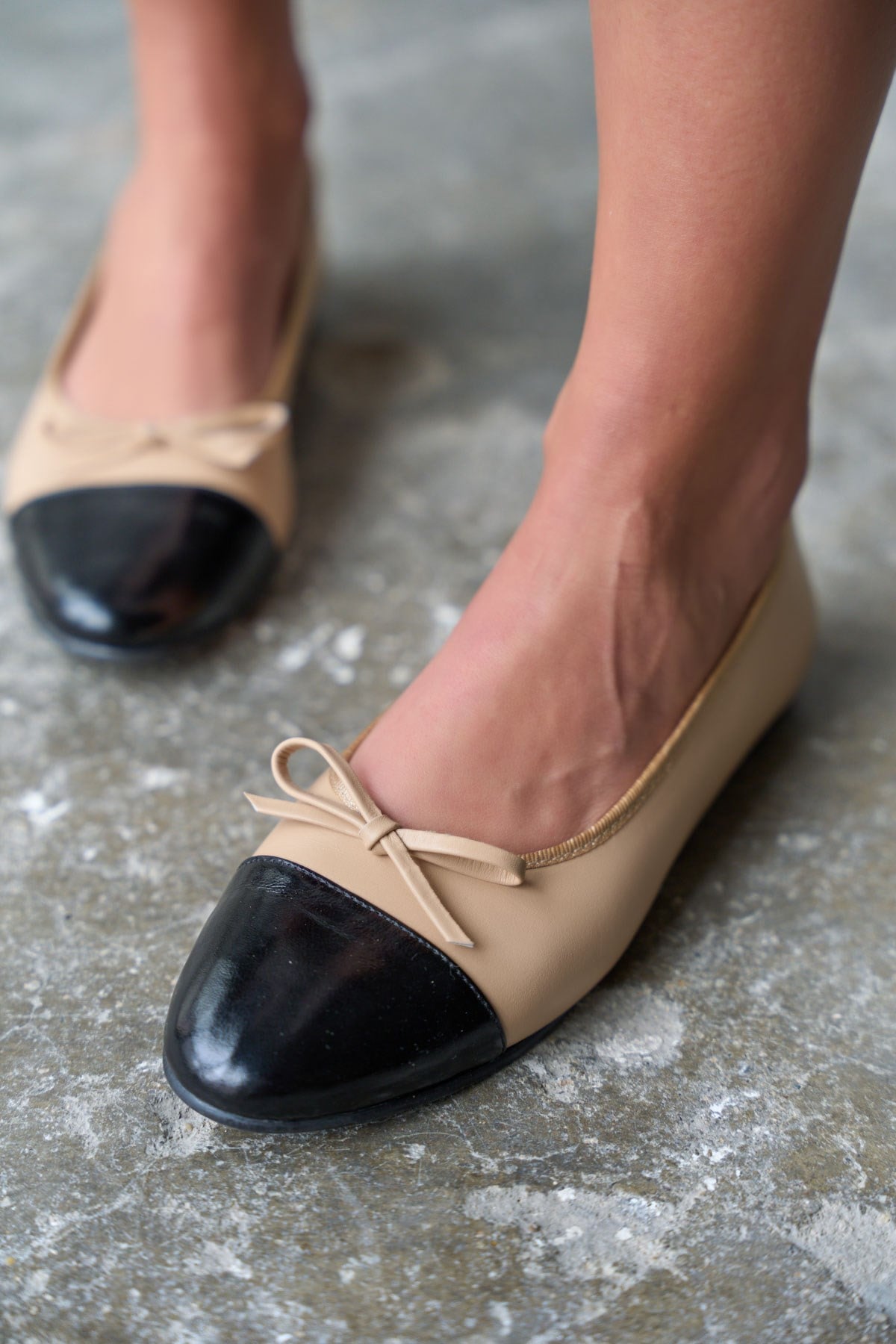 DİCEY NUDE DERİ BABET