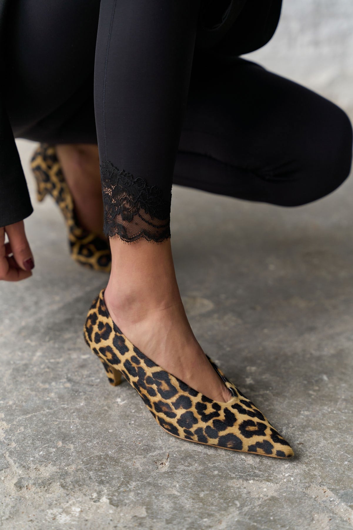 DNİPRO LEOPAR SÜET TOPUKLU AYAKKABI 