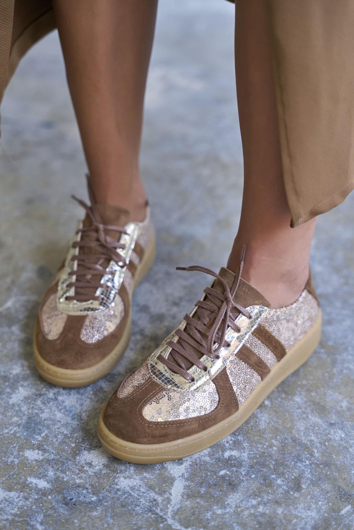 EVAN KAHVE GOLD PULLU SPOR AYAKKABI